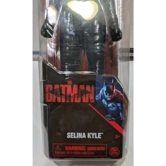 DC Comics The Batman Movie Selina Kyle (Zoe Kravitz) Collectible Action Figure - Picture 4 of 8